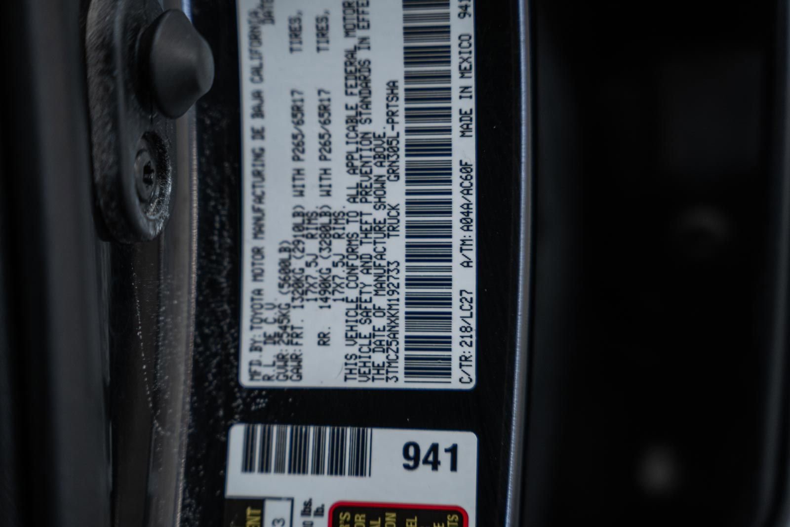 Used 2019 Toyota Tacoma TRD Sport image 40