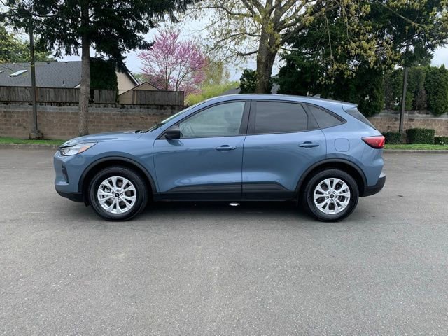 Certified 2025 Ford Escape Active AWD/4WD image 2