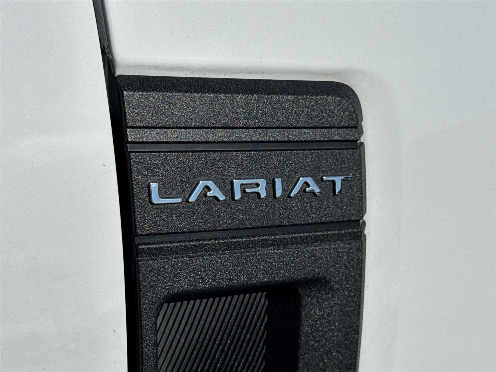 Certified 2022 Ford Maverick Lariat w/ Lariat Luxury Package image 11
