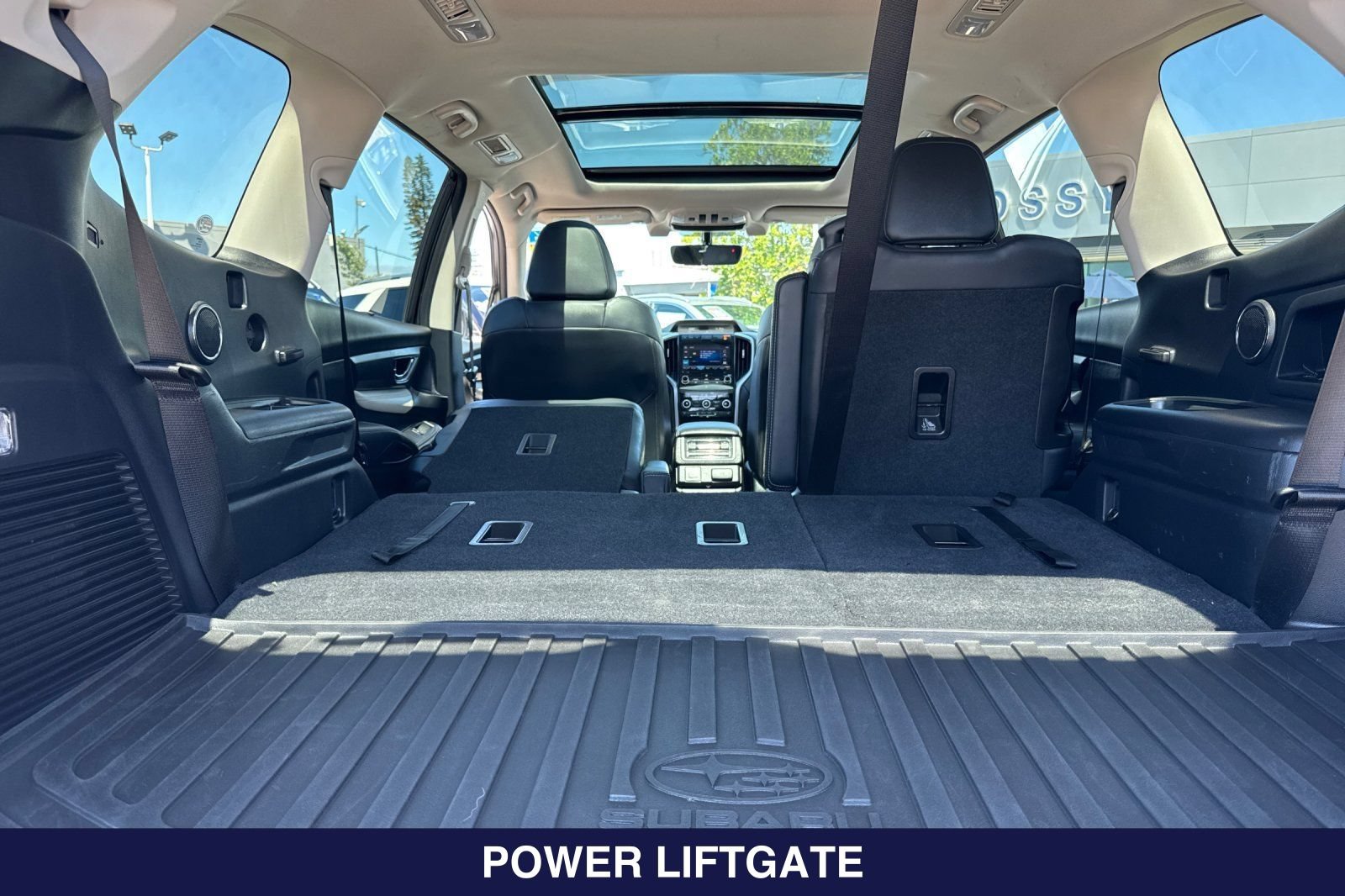 Used 2022 Subaru Ascent Limited AWD/4WD image 18