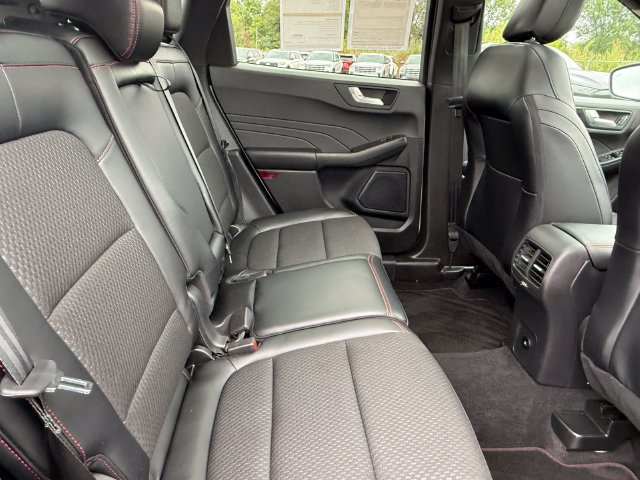 Certified 2023 Ford Escape ST-Line w/ Tech Pack #1 AWD/4WD image 21