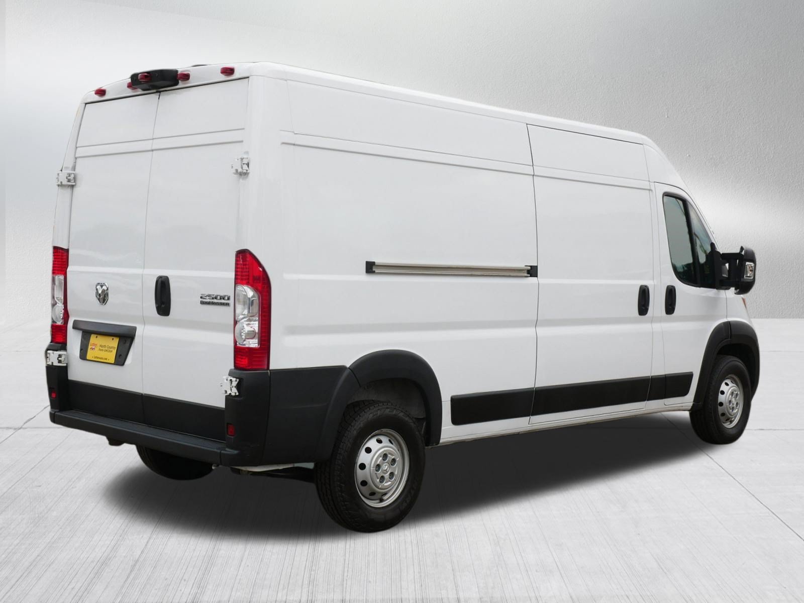 Used 2023 RAM ProMaster 2500 FWD image 7