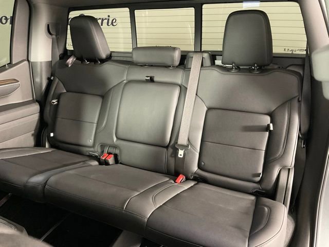 Used 2025 Chevrolet Silverado 1500 LT Trail Boss w/ Convenience Package II image 16