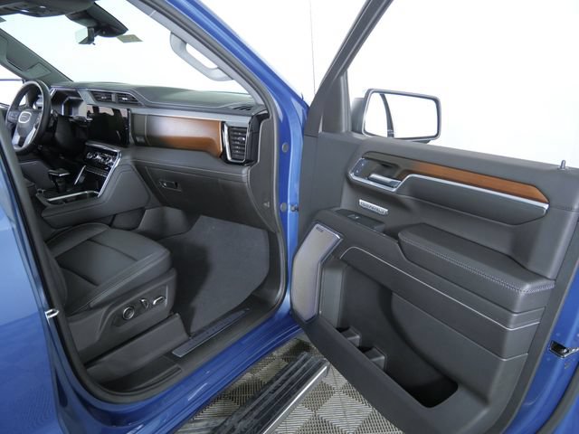 Used 2024 GMC Sierra 1500 Denali AWD/4WD image 11