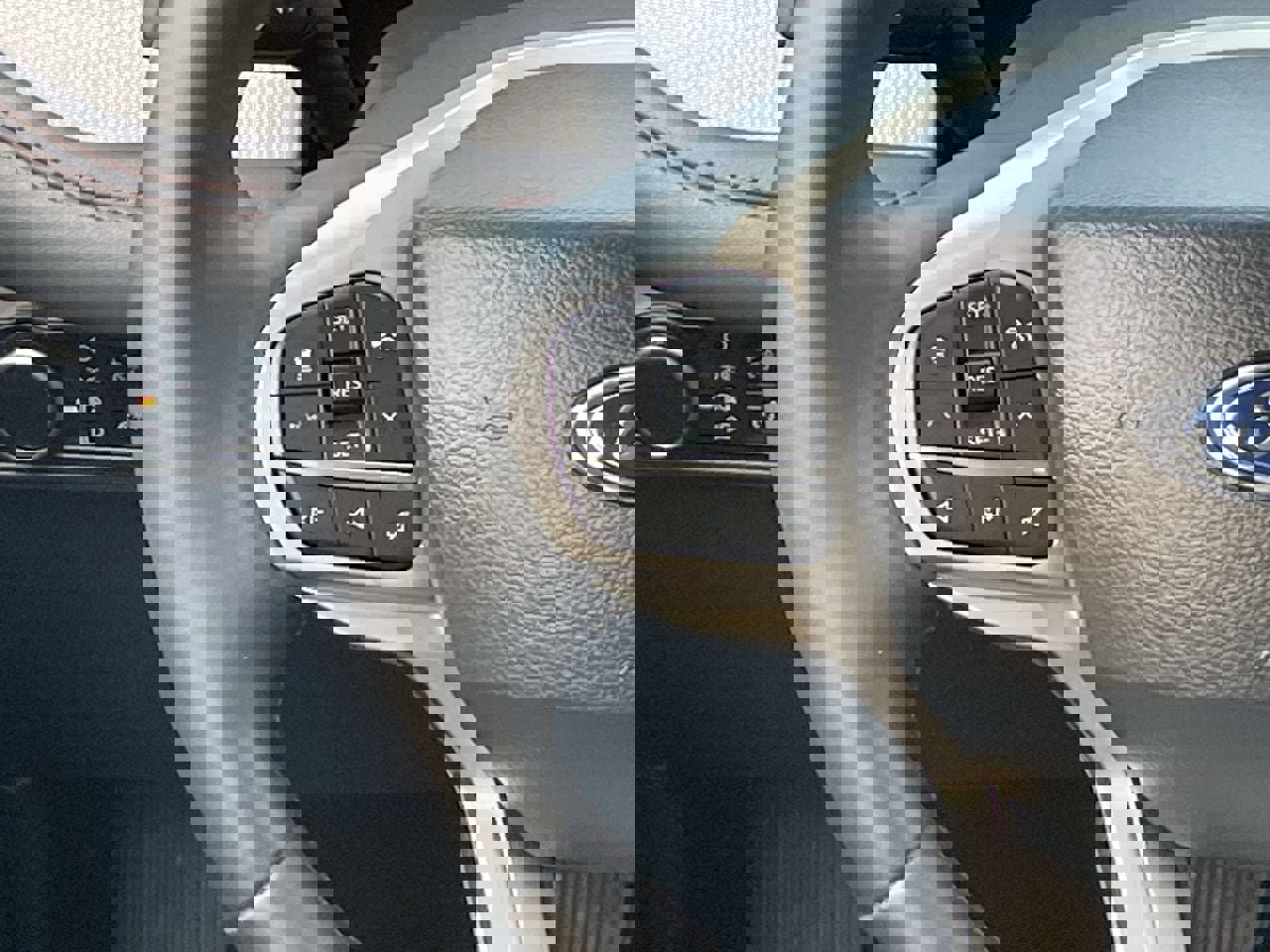 Certified 2025 Ford Explorer Active image 21