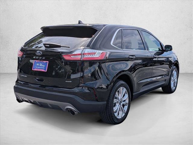 Certified 2022 Ford Edge Titanium AWD/4WD image 5