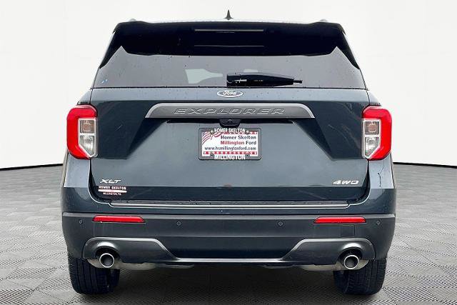 Certified 2023 Ford Explorer XLT w/ Equipment Group 202A image 4