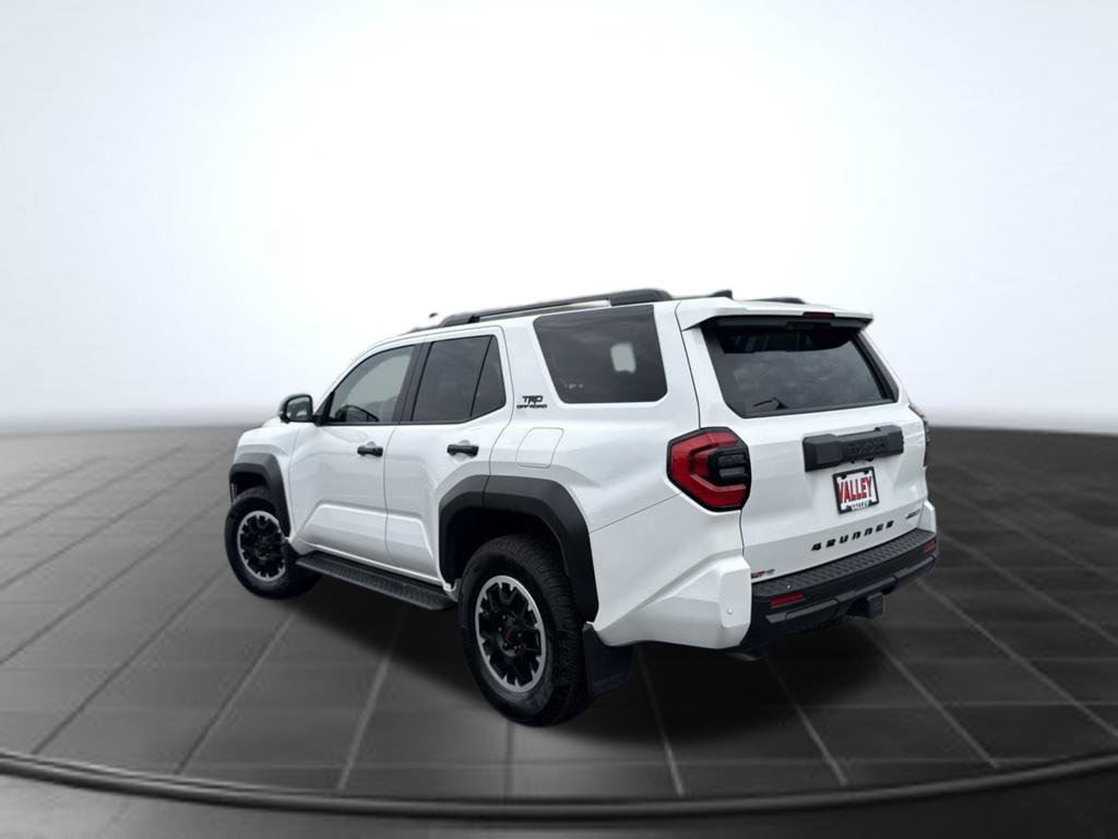 Used 2025 Toyota 4Runner TRD Off-Road Premium AWD/4WD image 54