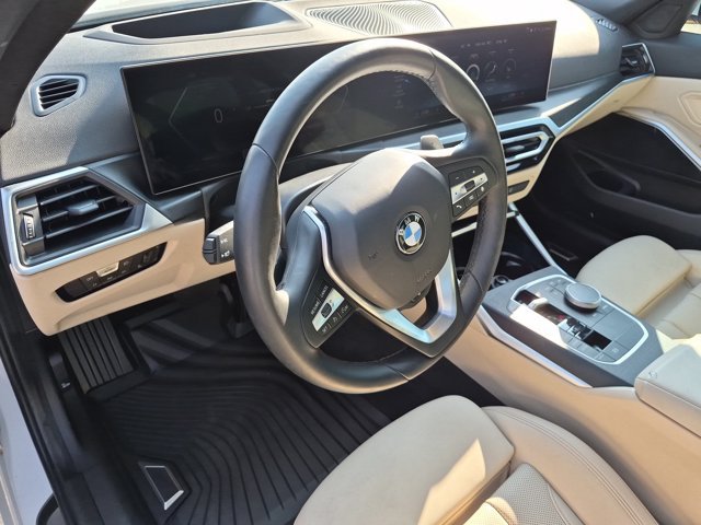 Used 2024 BMW 330i xDrive Sedan w/ Premium Package AWD/4WD image 17