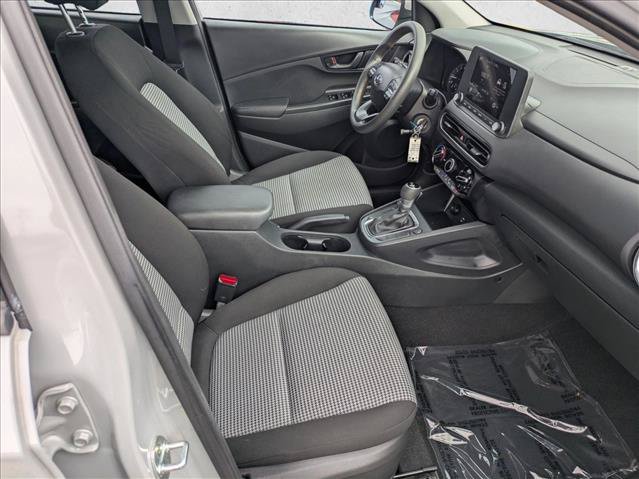 Used 2022 Hyundai Kona SE FWD image 19