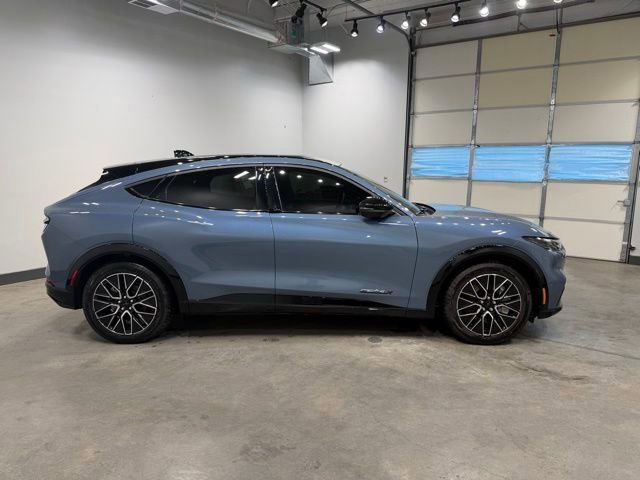 Certified 2024 Ford Mustang Mach-E Premium image 4