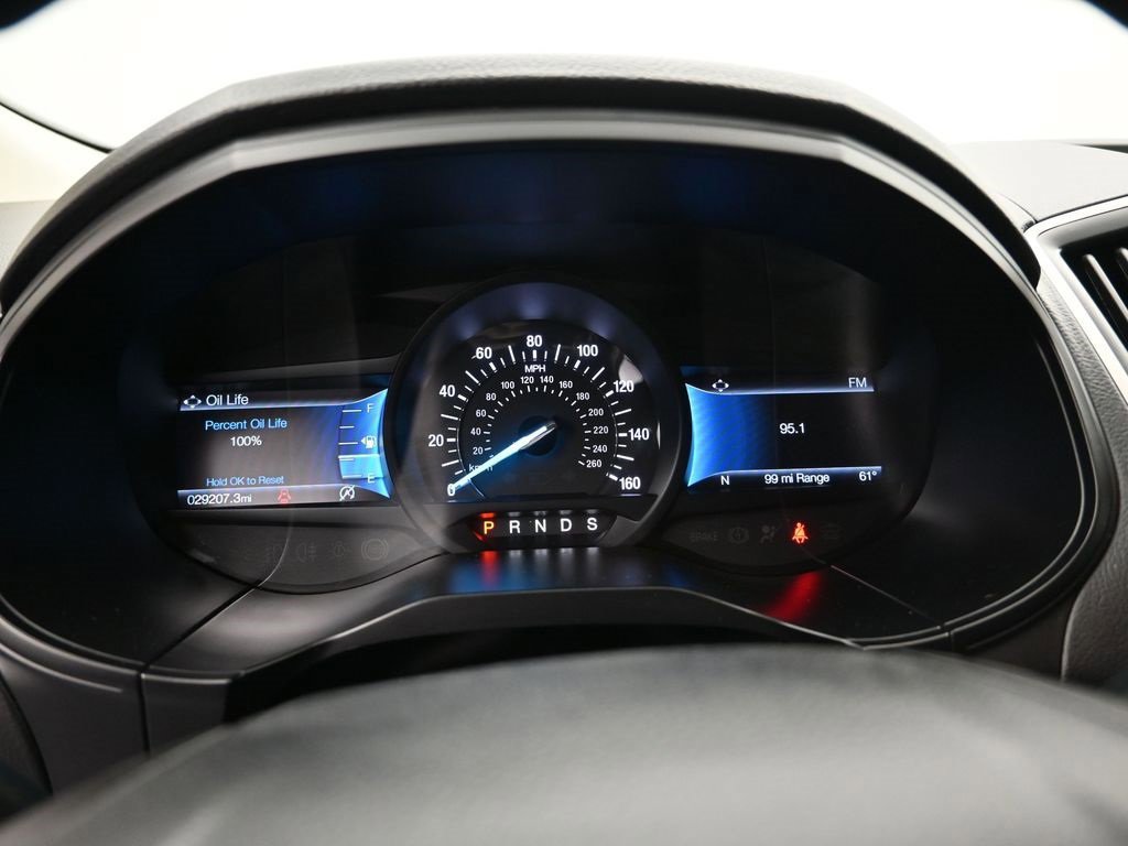 Certified 2022 Ford Edge SE w/ Black Appearance Package image 31