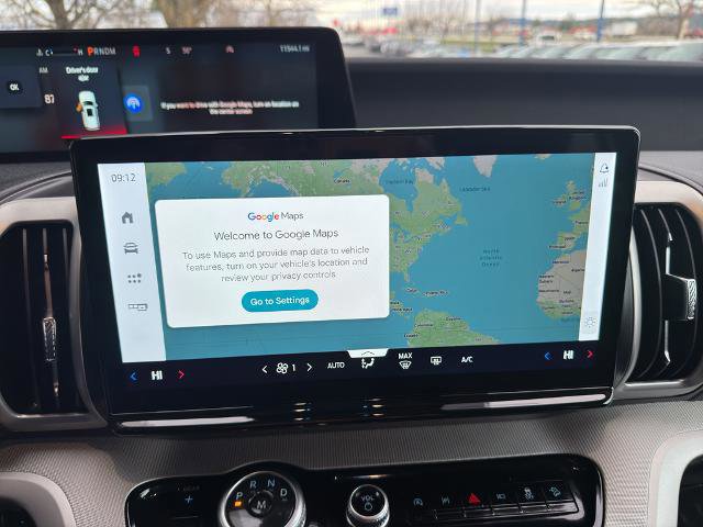 Certified 2025 Ford Expedition Active image 32