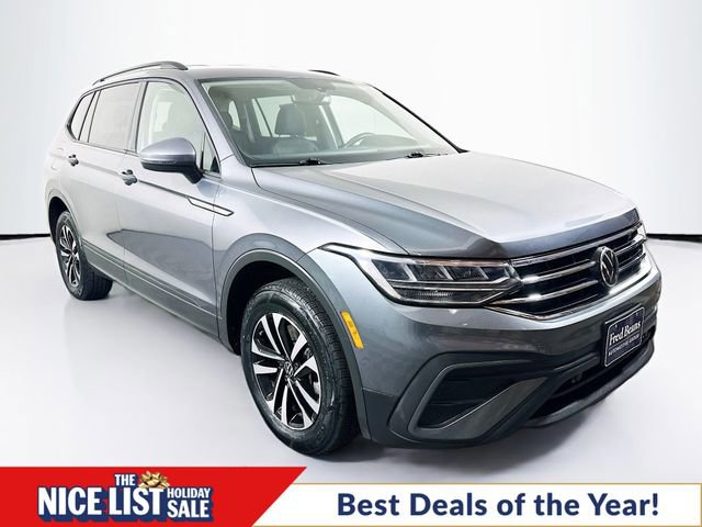 Used 2023 Volkswagen Tiguan S image 1