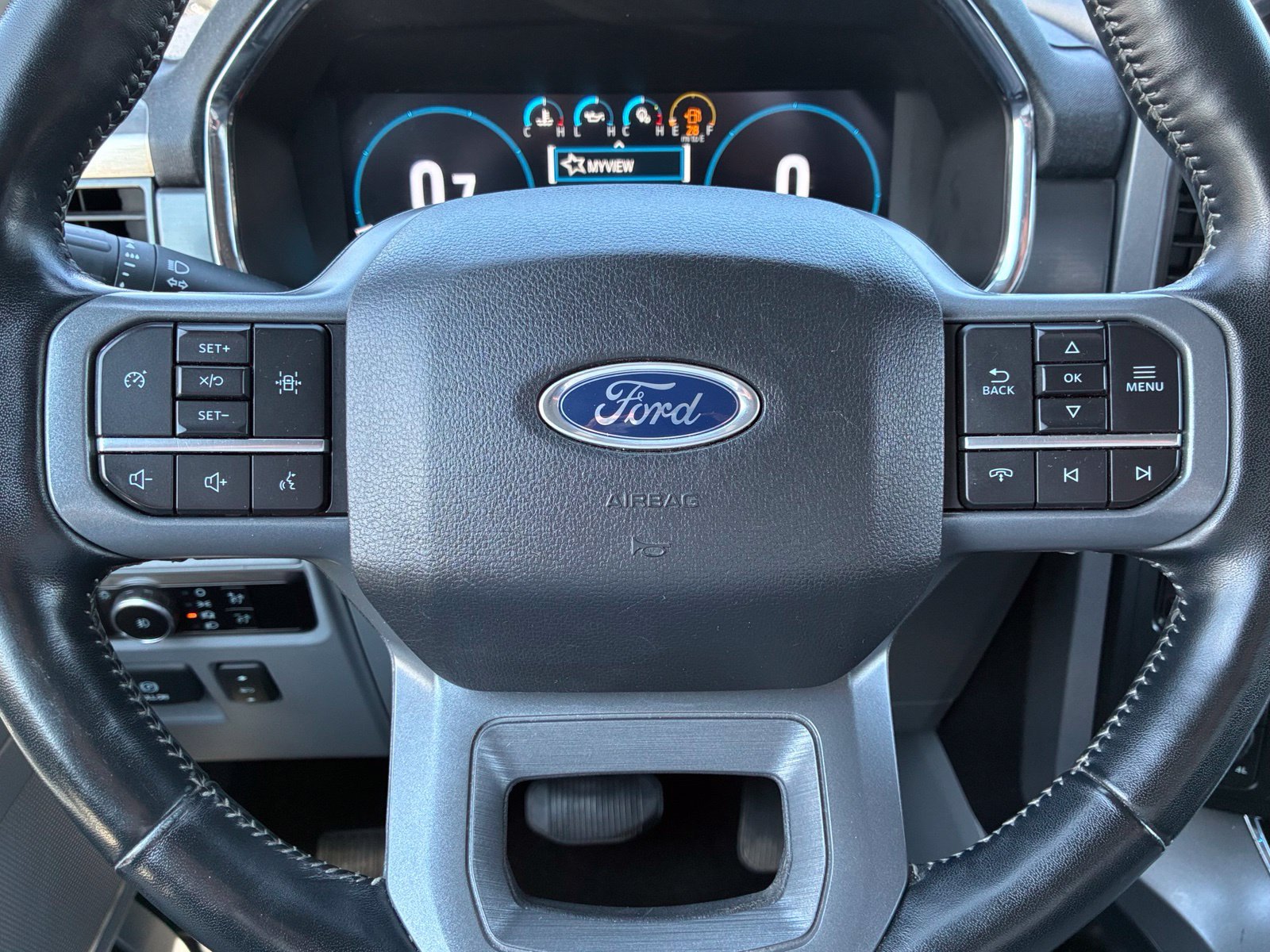 Certified 2023 Ford F150 Lariat w/ Trailer Tow Package AWD/4WD image 24