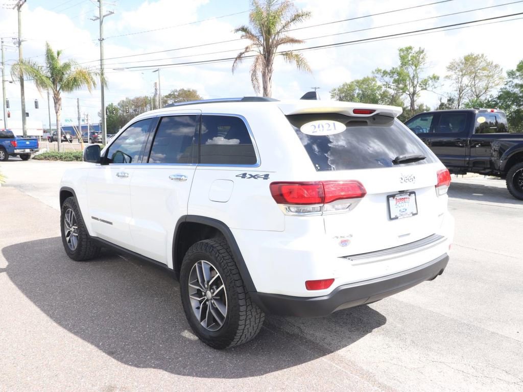 Used 2021 Jeep Grand Cherokee Limited image 3
