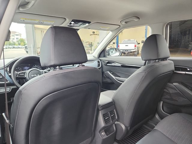 Used 2022 Kia Seltos S AWD/4WD image 23