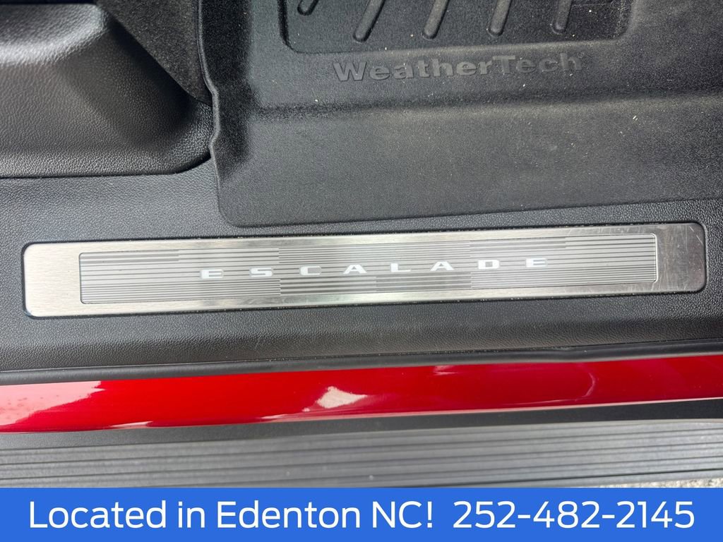Used 2024 Cadillac Escalade Premium Luxury Platinum AWD/4WD image 17
