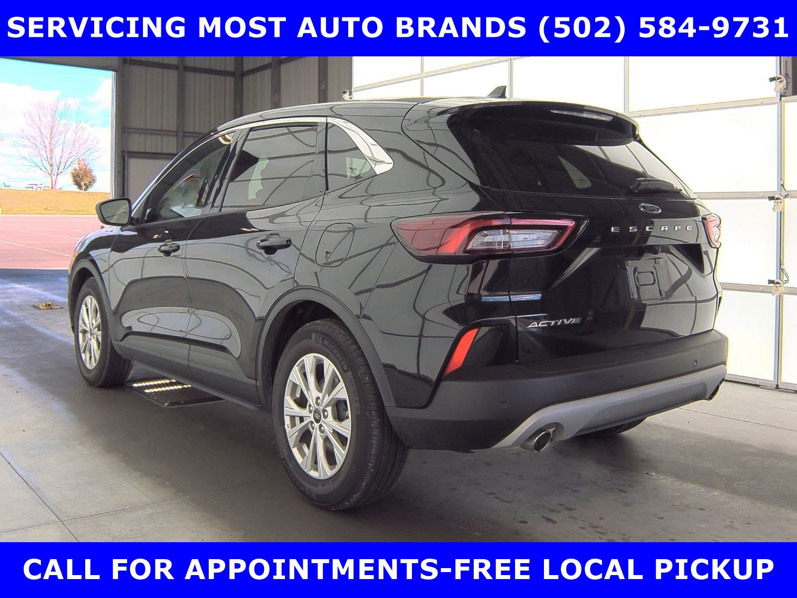 Certified 2023 Ford Escape Active image 3