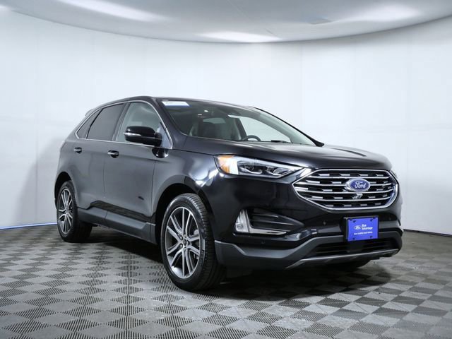 Certified 2024 Ford Edge Titanium w/ Equipment Group 301A image 5