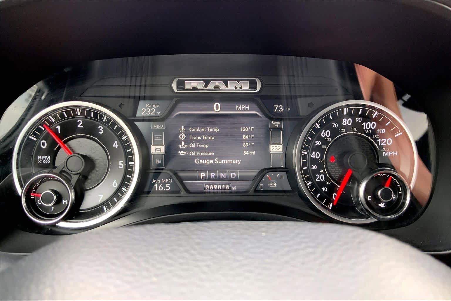 Used 2019 RAM 1500 Laramie AWD/4WD image 26