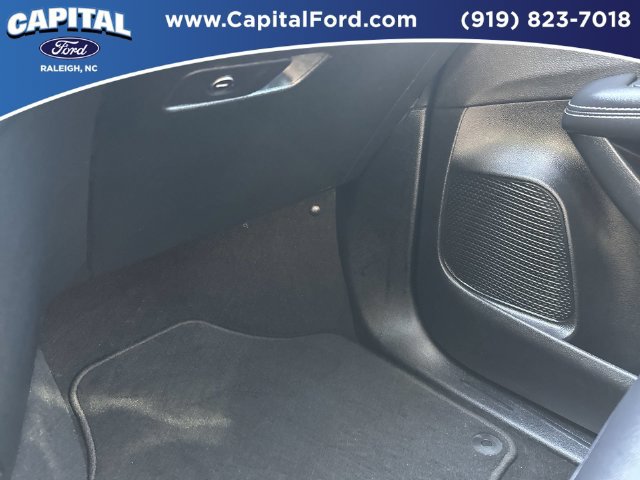 Used 2025 Chrysler Pacifica Select FWD image 27