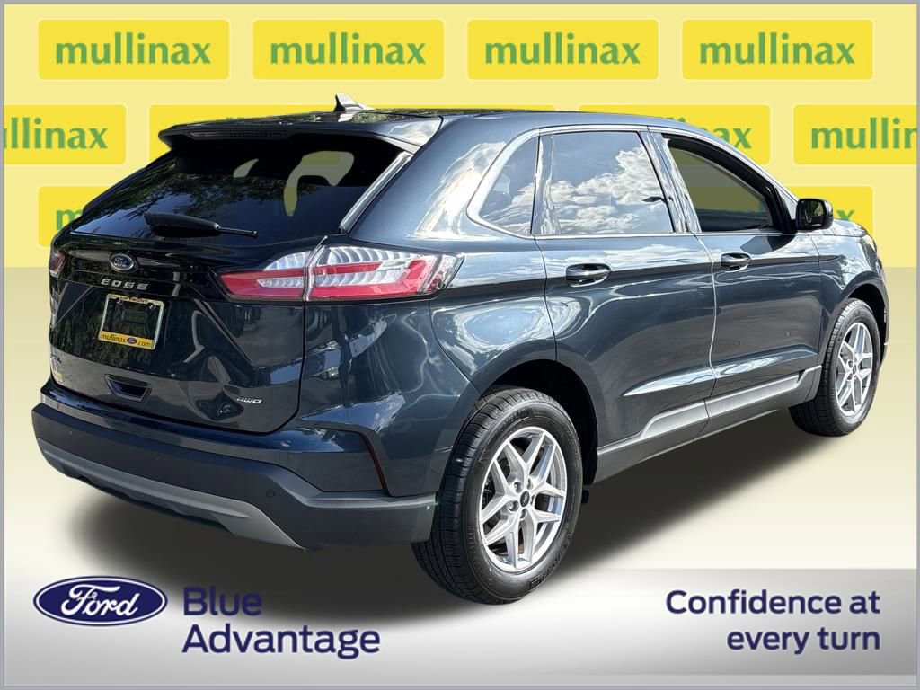 Certified 2024 Ford Edge SEL w/ Convenience Package image 3