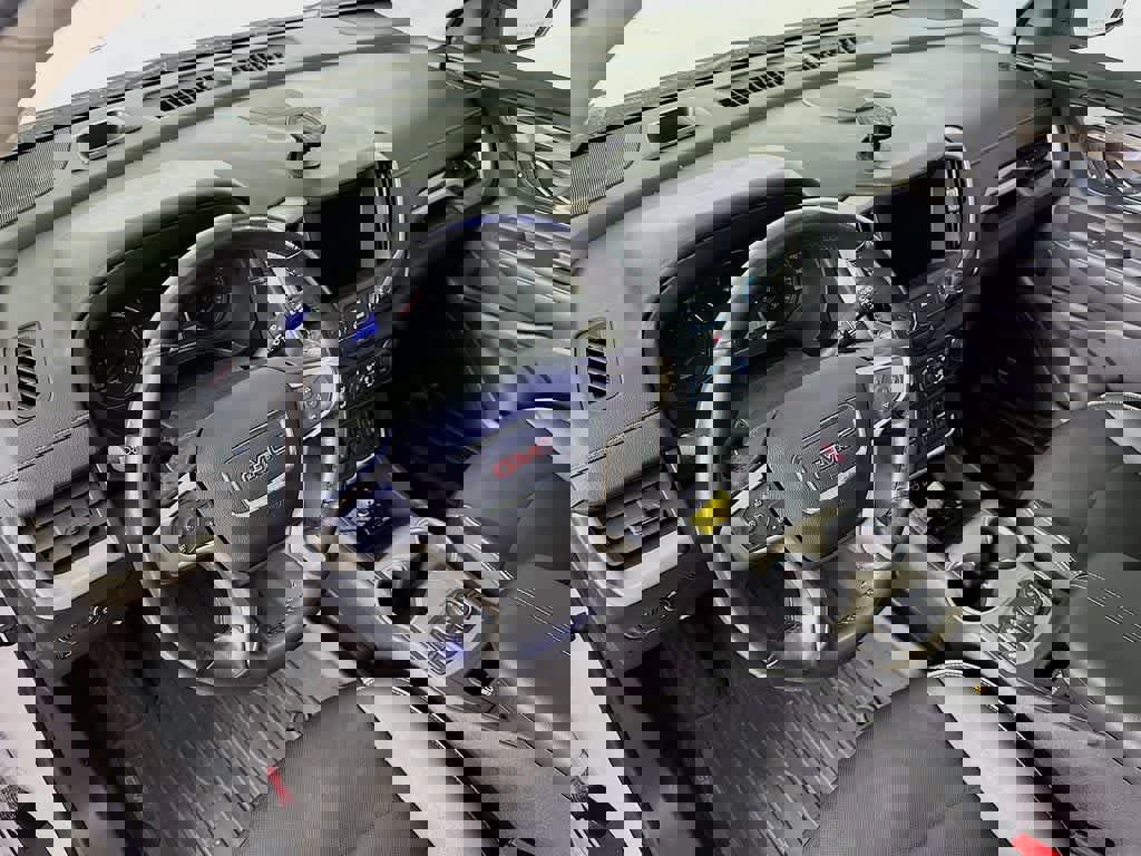 Used 2019 GMC Terrain Denali w/ Driver Alert Package II image 9