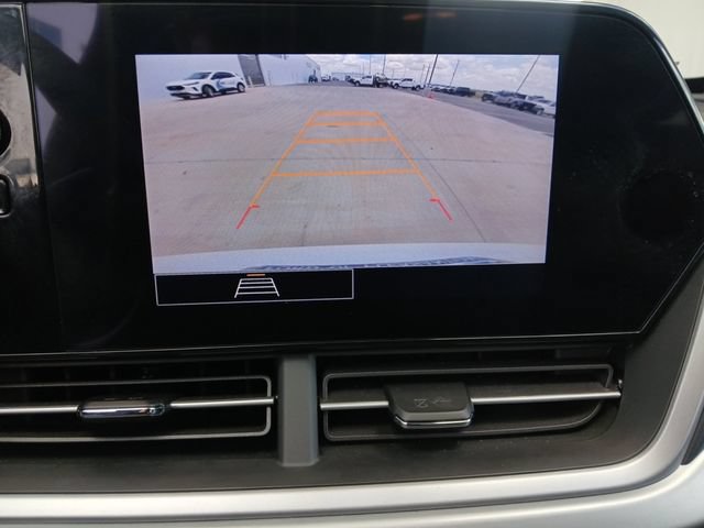 Used 2025 Chevrolet Trax LS w/ LS Convenience Package FWD image 23