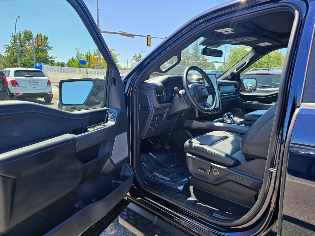 Certified 2025 Ford F150 Lightning Lariat AWD/4WD image 14