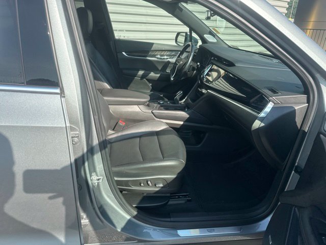 Used 2023 Cadillac XT6 Premium Luxury FWD image 33