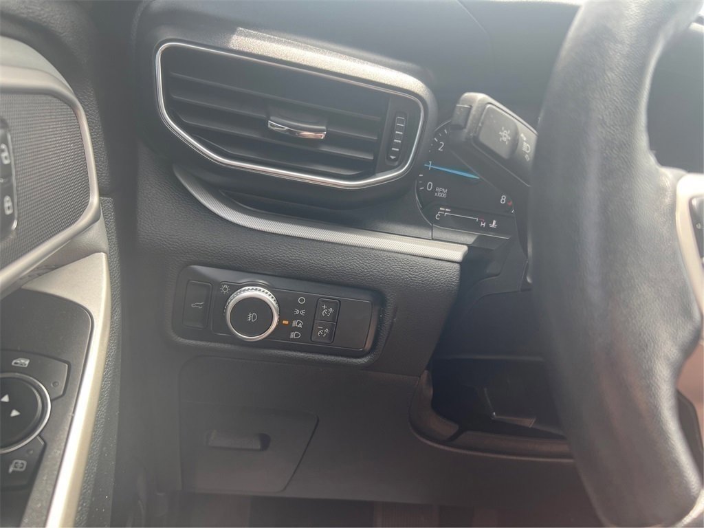 Certified 2022 Ford Explorer XLT w/ Equipment Group 202A image 20