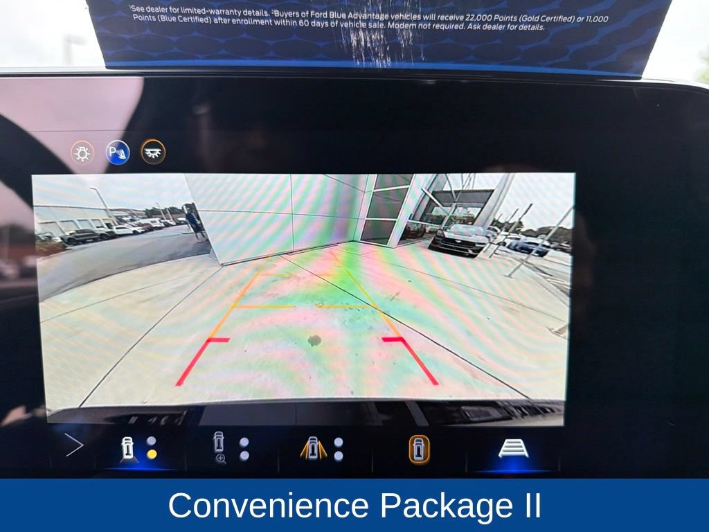 Used 2026 Chevrolet Equinox LT w/ Convenience Package II AWD/4WD image 25