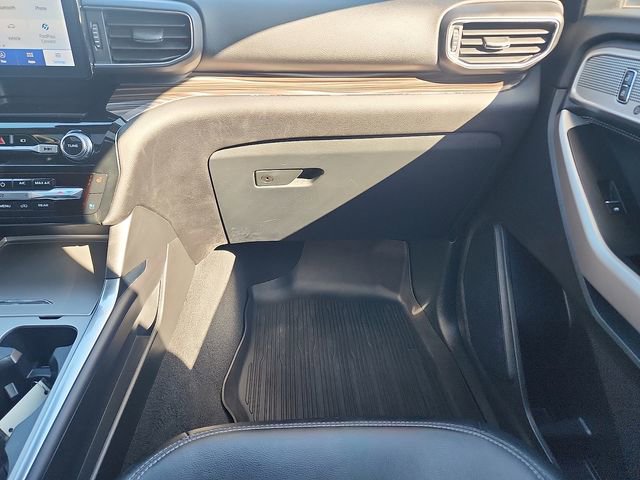 Certified 2023 Ford Explorer Limited w/ Equipment Group 301A image 10