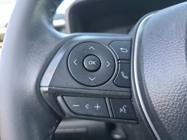 Used 2025 Toyota Corolla SE image 14