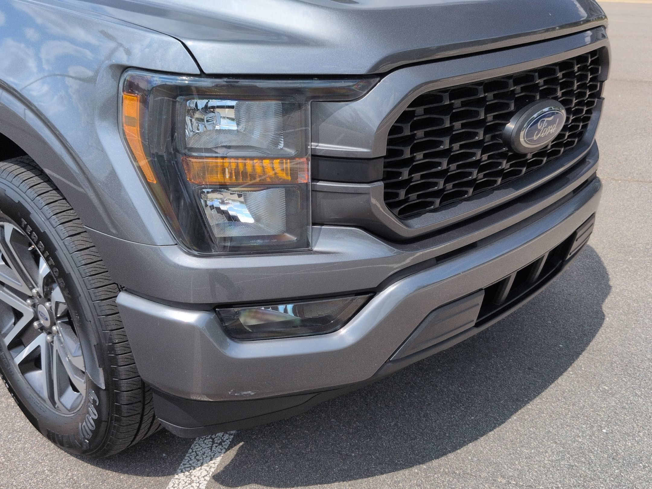 Certified 2023 Ford F150 XL w/ STX Appearance Package RWD image 10