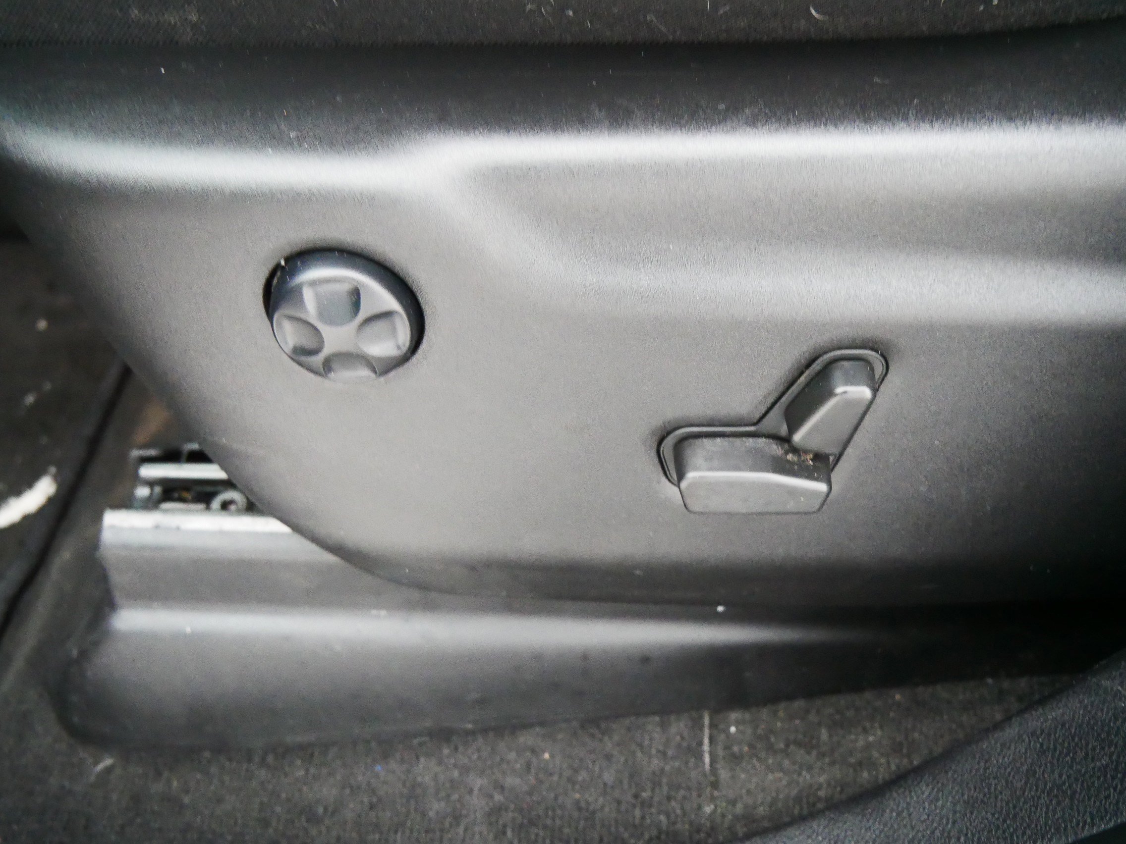 Used 2021 Jeep Grand Cherokee Limited w/ Trailer Tow Group IV image 19