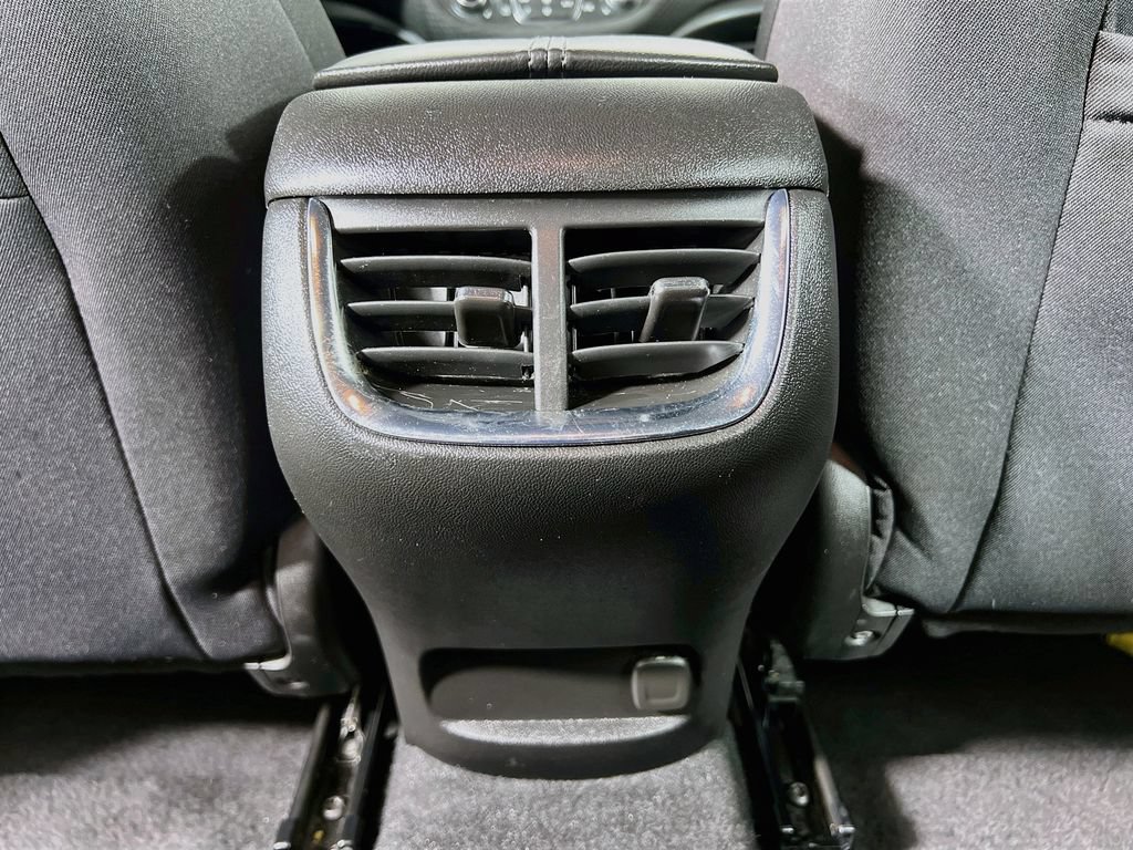 Used 2023 Chevrolet Malibu LT FWD image 37