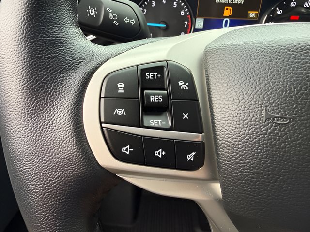 Certified 2023 Ford Explorer XLT w/ Equipment Group 202A AWD/4WD image 20
