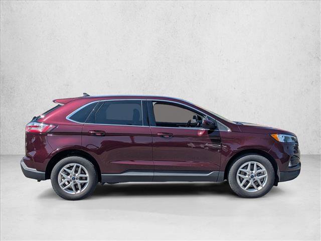 Certified 2022 Ford Edge SEL w/ Convenience Package AWD/4WD image 4