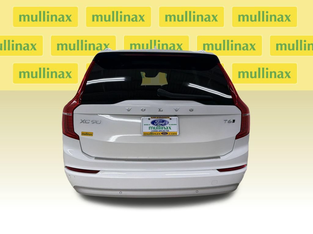 Used 2022 Volvo XC90 T6 Momentum w/ Advanced Package AWD/4WD image 6