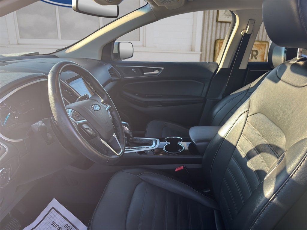 Certified 2017 Ford Edge SEL w/ Equipment Group 201A image 19