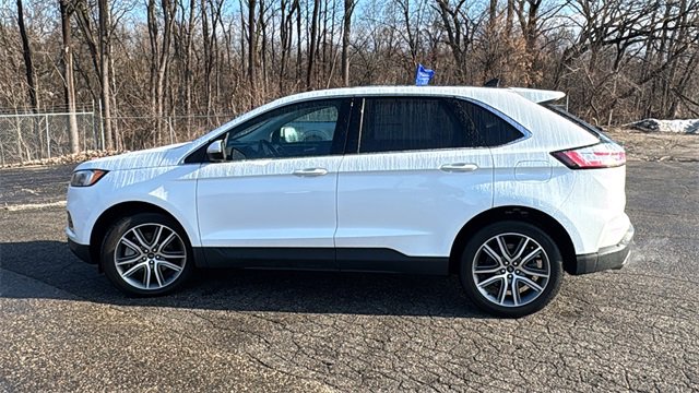 Certified 2024 Ford Edge Titanium w/ Equipment Group 301A image 6