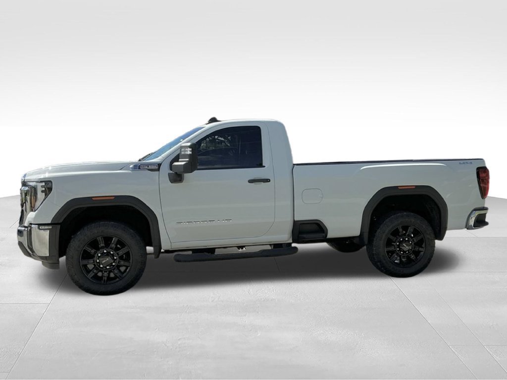 Used 2025 GMC Sierra 2500 Pro w/ Convenience Package AWD/4WD image 3