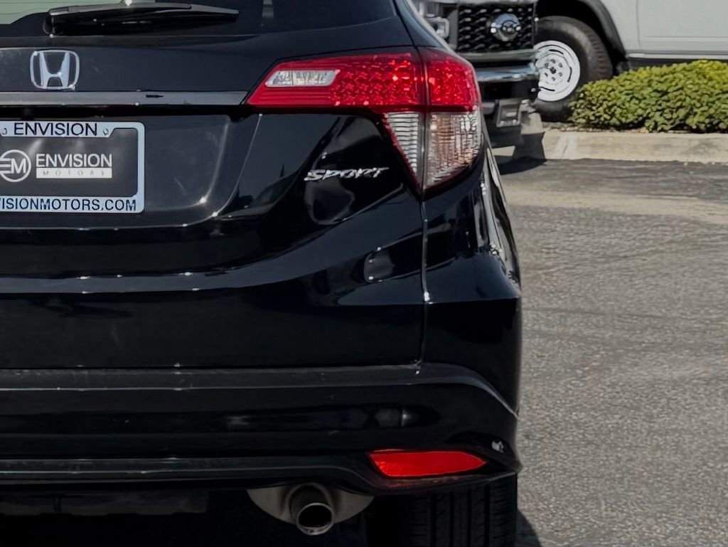 Used 2022 Honda HR-V Sport image 8