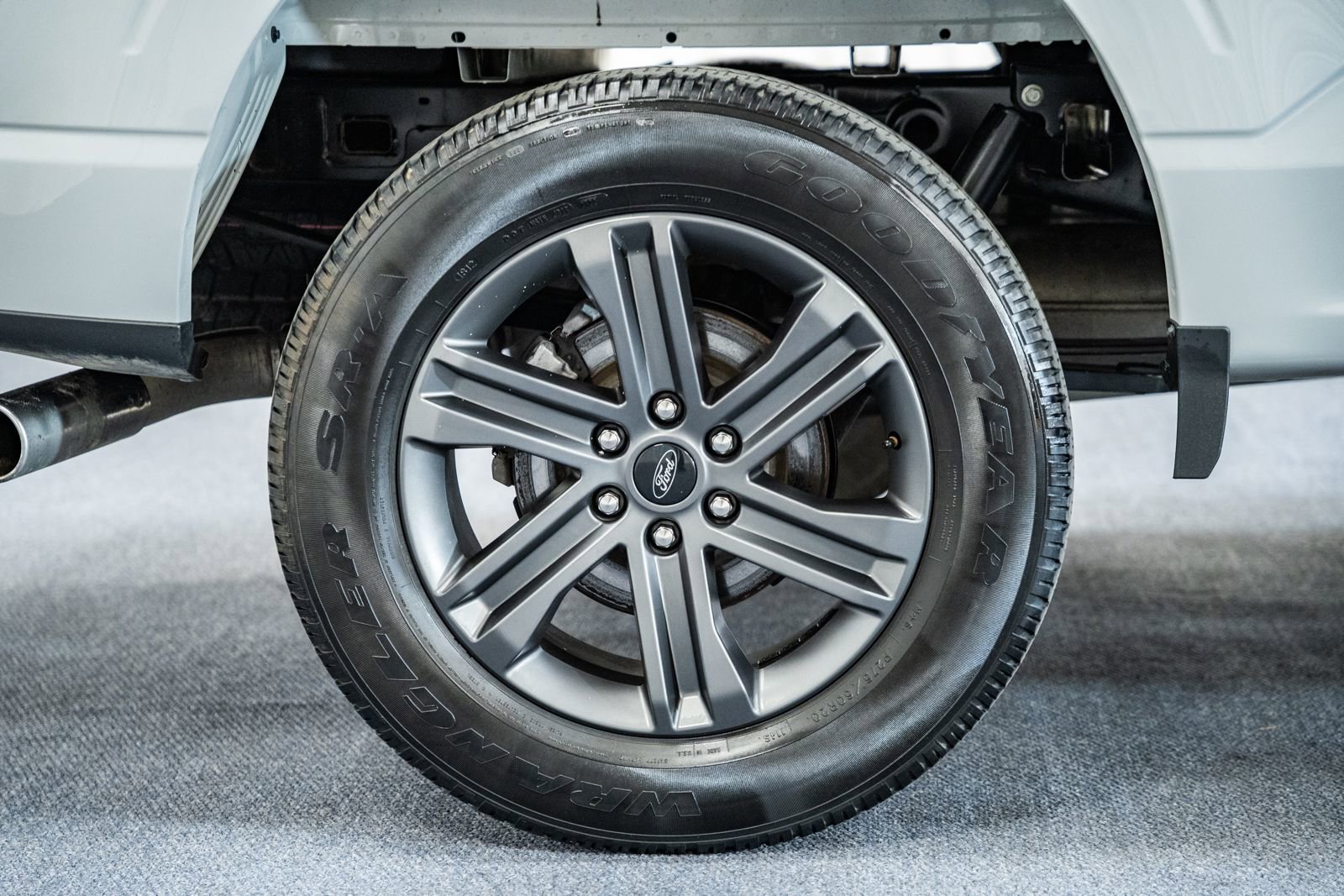 Certified 2023 Ford F150 Lariat w/ Equipment Group 502A High image 23