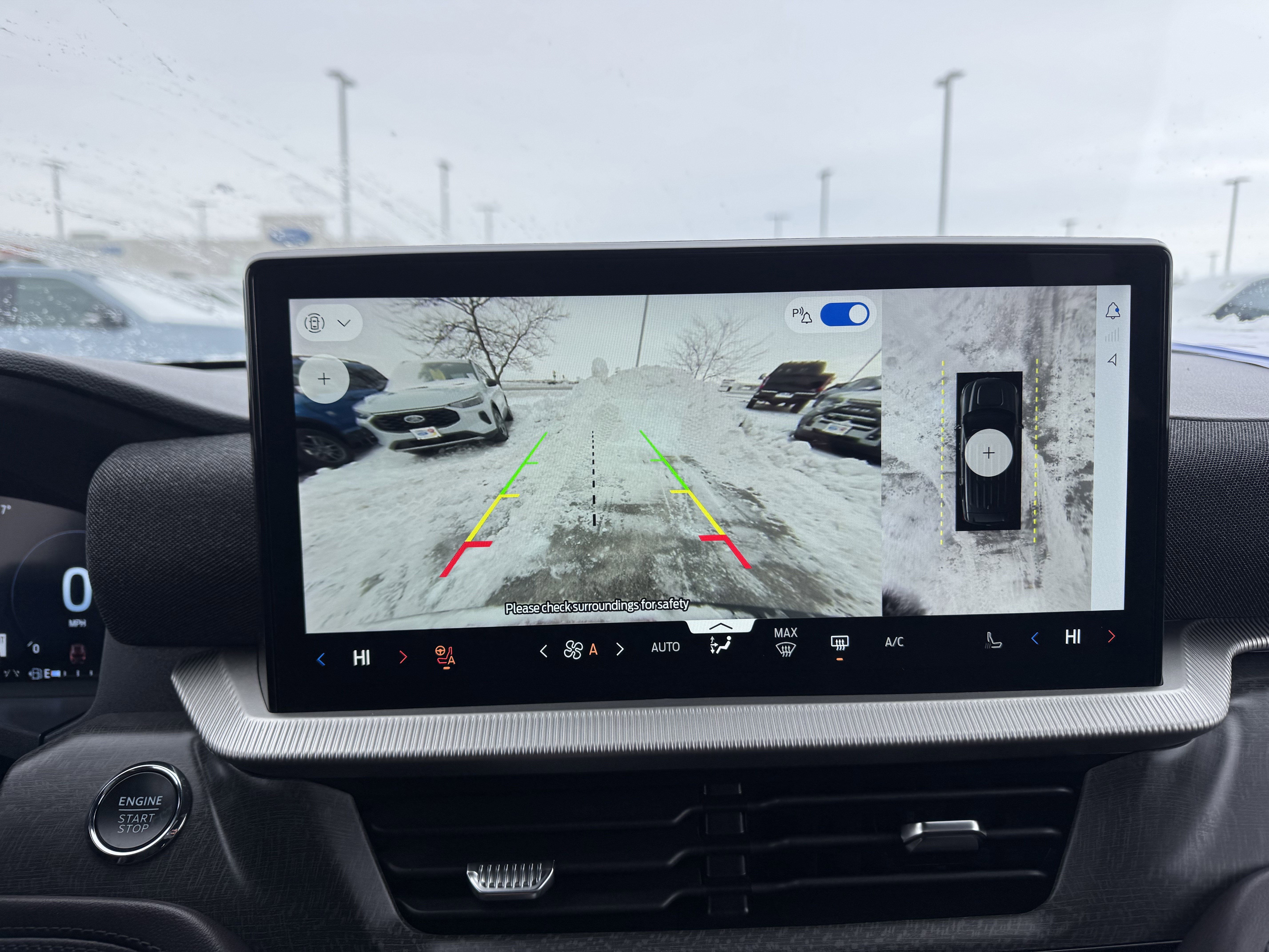 Certified 2025 Ford Explorer Platinum image 23