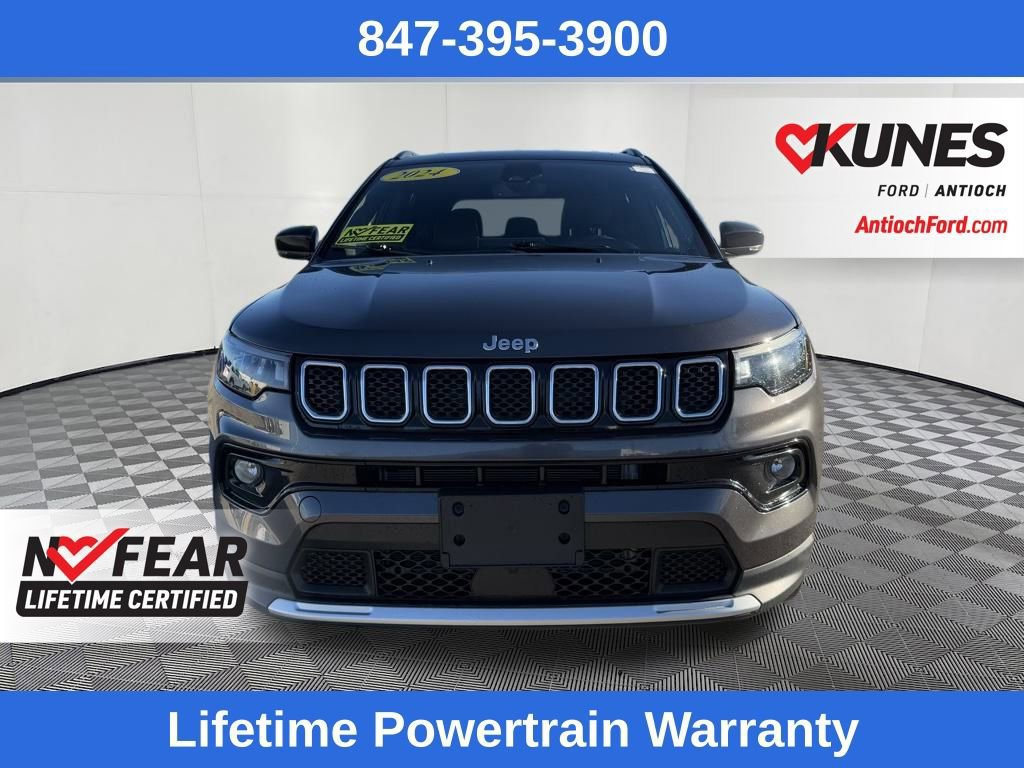 Used 2024 Jeep Compass Limited image 8