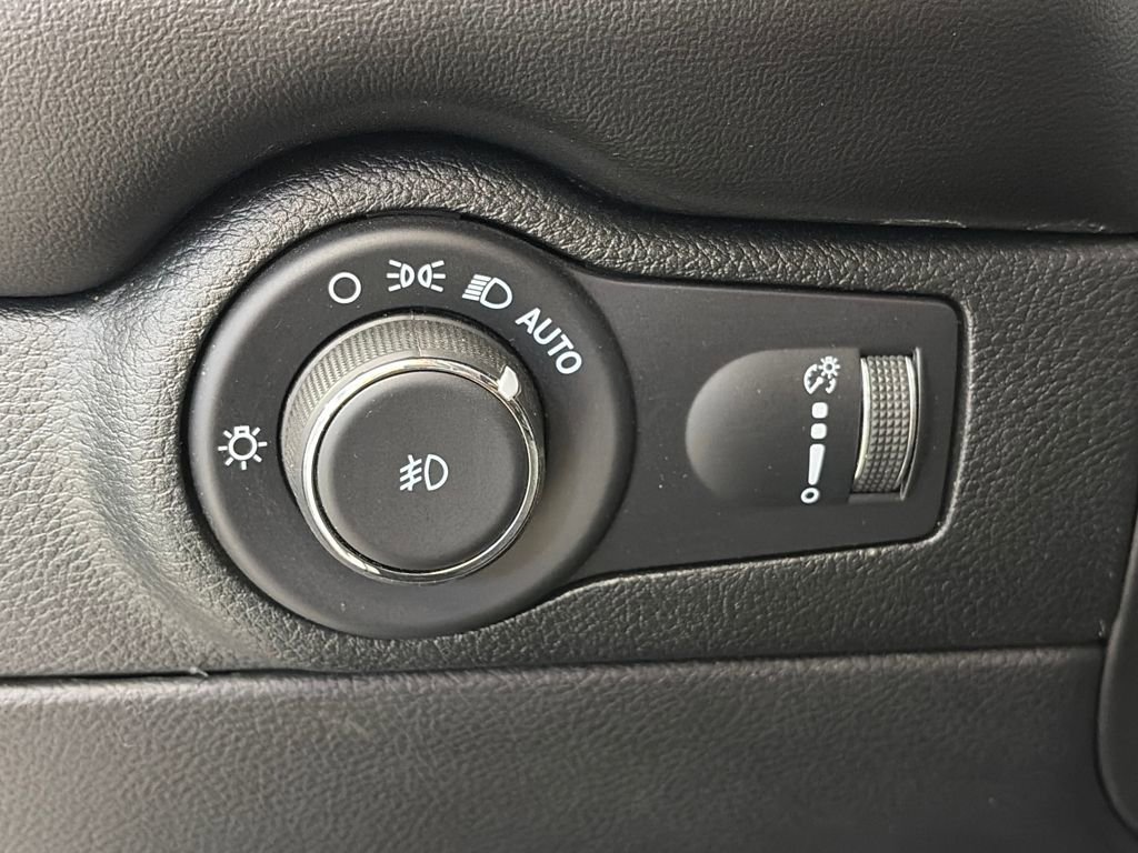 Used 2023 Dodge Durango R/T image 24