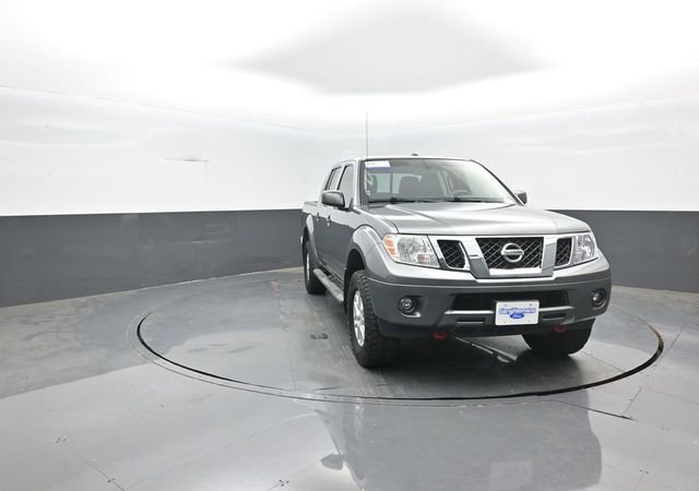 Used 2018 Nissan Frontier SV AWD/4WD image 2